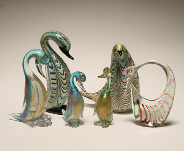 Appraisal: Six Murano art glass ducks and birds Several sommerso two