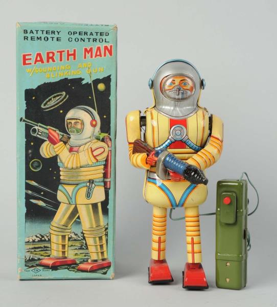 Appraisal: Japanese Tin Litho Battery - Operated Earth Man In original