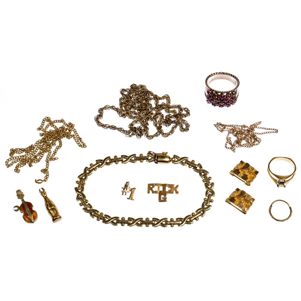 Appraisal: K YELLOW GOLD SCRAP JEWELRY ASSORTMENT items including a gemstone