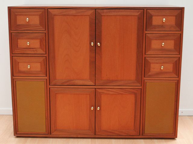 Appraisal: A silky oak entertainment cabinet