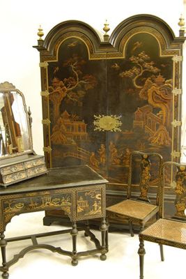 Appraisal: A Queen Anne style japanned bedroom suite with chinoiserie decoration