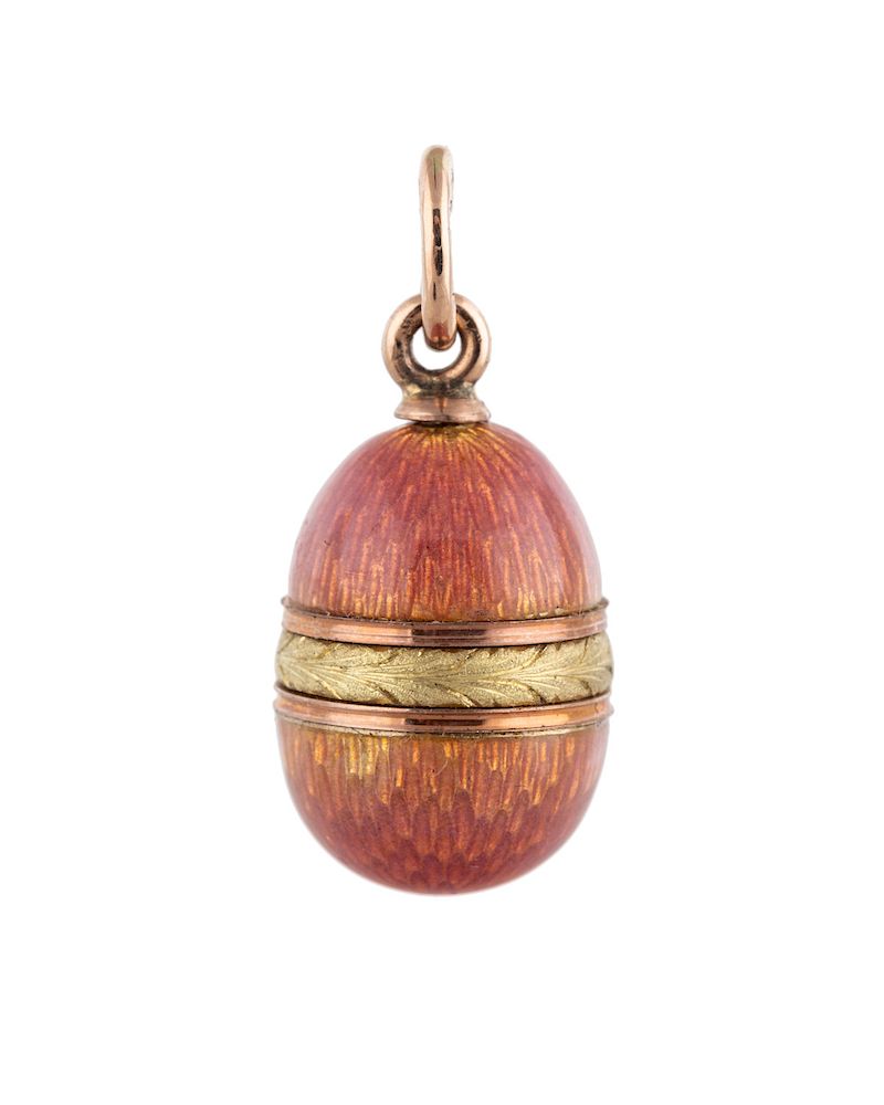 Appraisal: A FABERGE GOLD AND GUILLOCHE ENAMEL EGG PENDANT WORKMASTER HENRIK