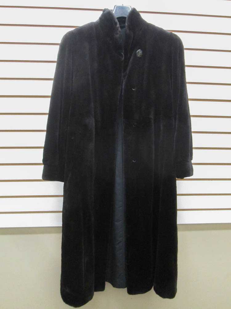 Appraisal: LADY'S FULL LENGTH SHEARED MINK COAT brown fur having one