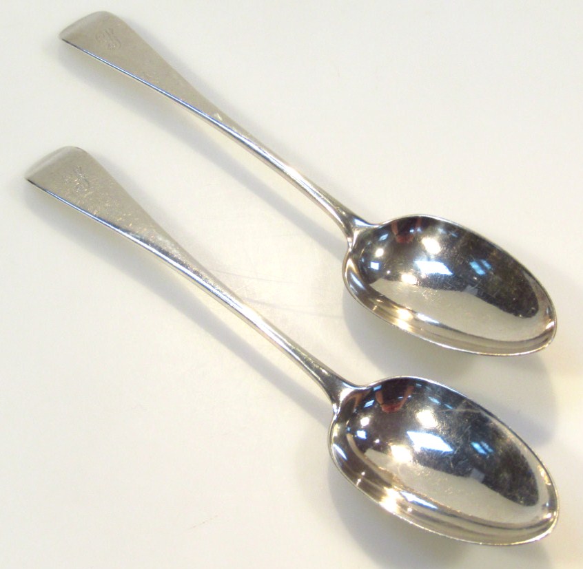 Appraisal: A pair of Victorian silver tablespoons Old English pattern London