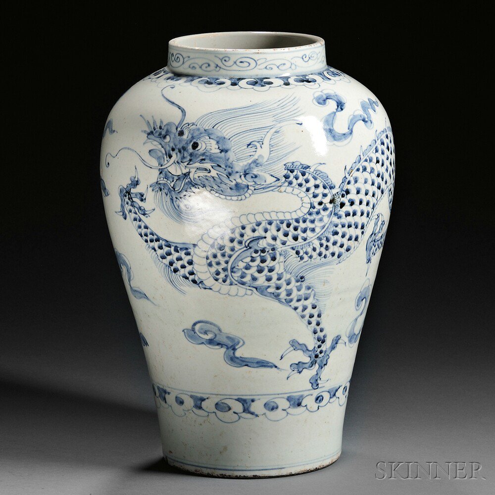 Appraisal: Blue and White Dragon Jar Korea S-shape body with a