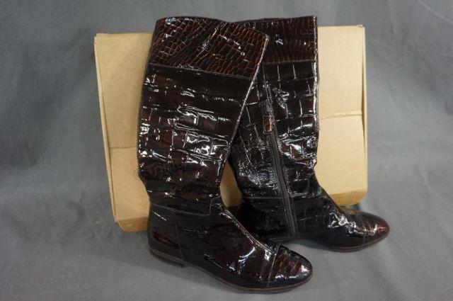 Appraisal: Features a faux alligator patent leather zipper sides semi round