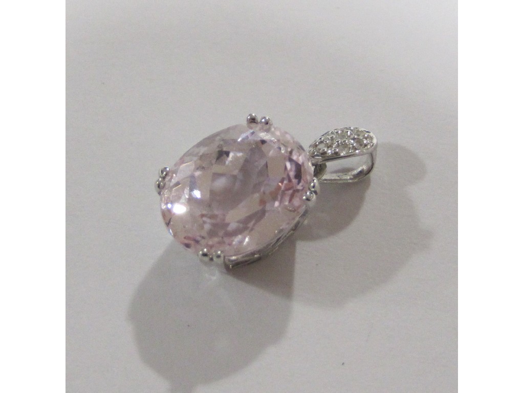 Appraisal: Nine carat white gold carat pink kunzite pendant with diamond