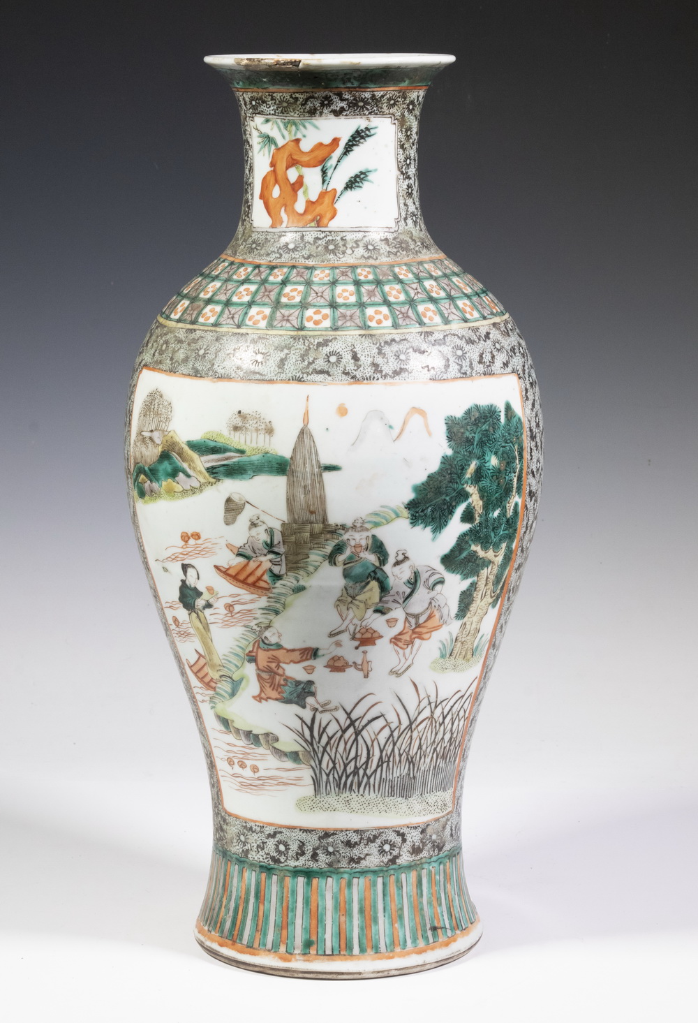 Appraisal: TH C CHINESE BALUSTER FORM VASE Circa Famille Verte Baluster