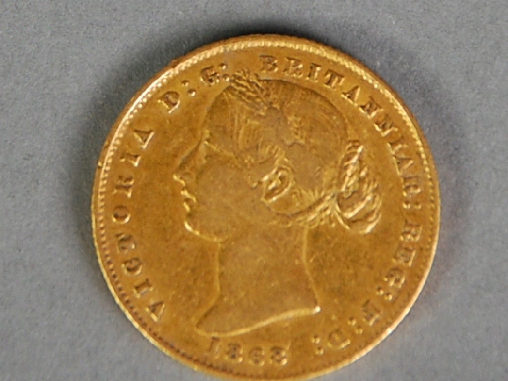 Appraisal: VICTORIA 'AUSTRALIA' GOLD SOVEREIGN 'Sidney Mint'