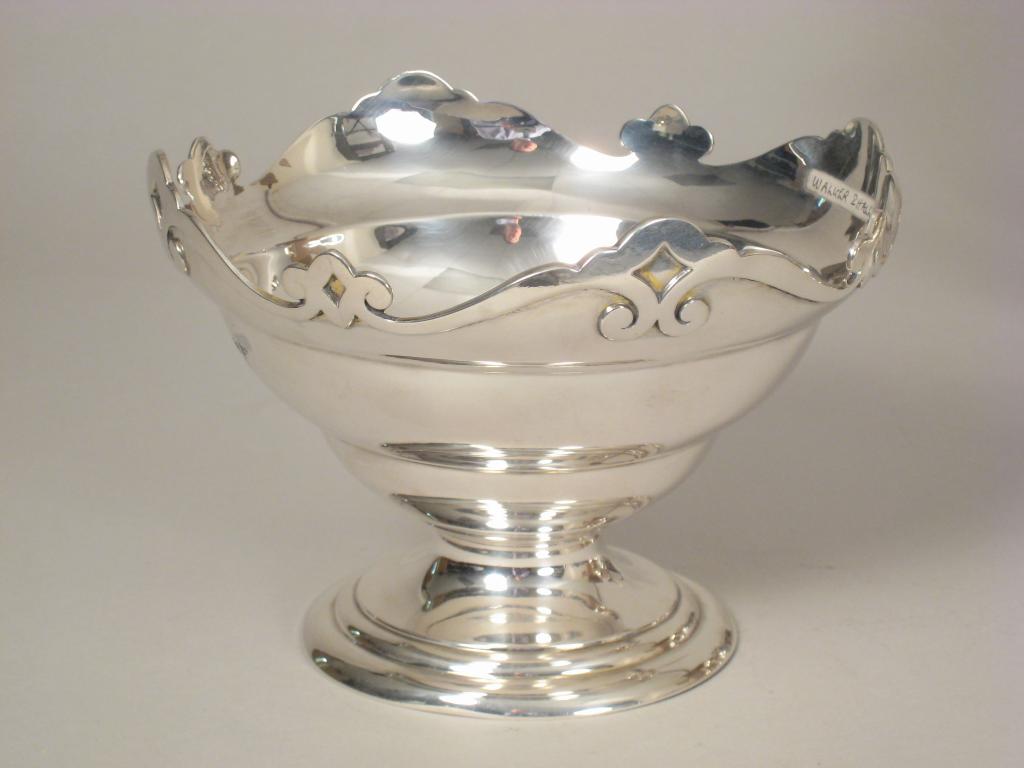 Appraisal: An Edward VII Rose Bowl with shaped rim having cut