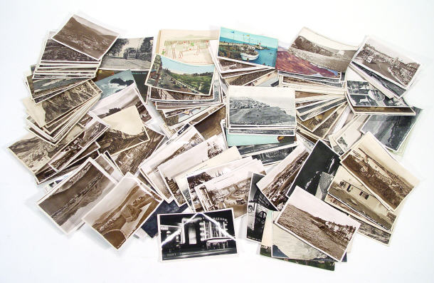 Appraisal: Collection of mainly black and white topographical and transport postcards