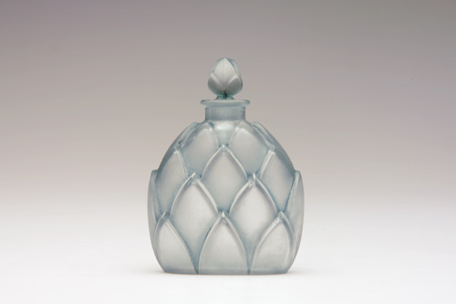 Appraisal: R LALIQUE Marquila perfume bottle in clear and frosted glass