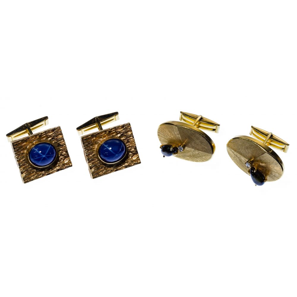 Appraisal: K YELLOW GOLD AND SAPPHIRE CUFFLINK SETS pairs including having