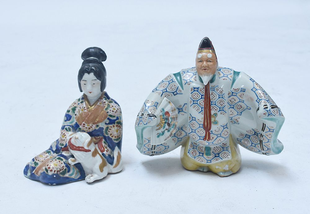 Appraisal: Pair Japanese Ko-Kutani figures Pair Japanese Ko-Kutani figures standing man