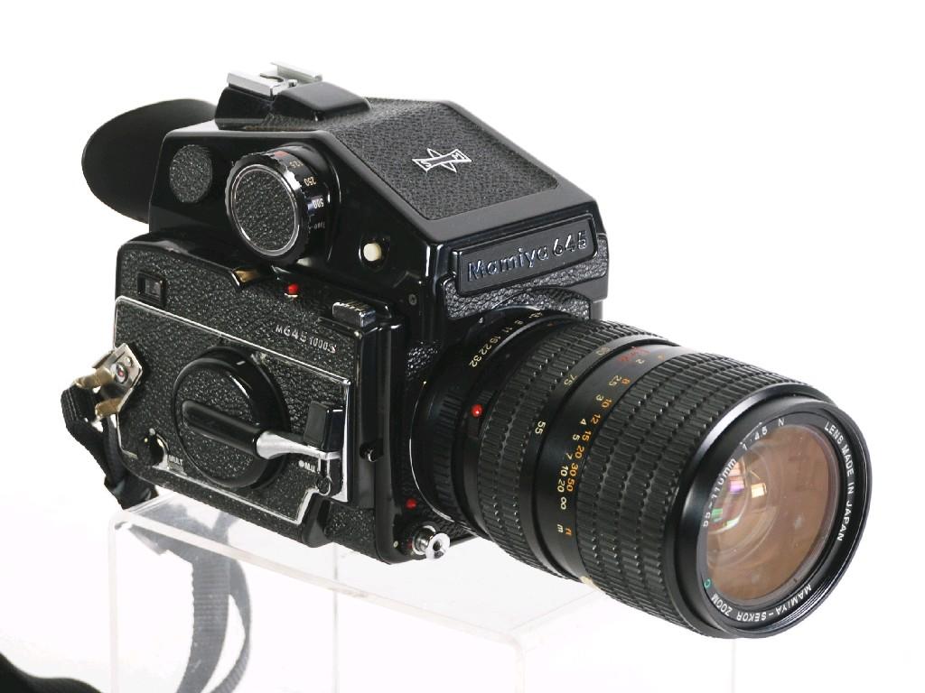 Appraisal: MAMIYA M S SLR ROLL FILM CAMERA with PD prism