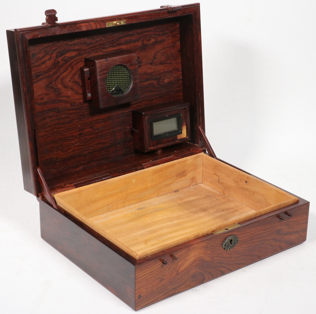 Appraisal: ROSEWOOD CIGAR HUMIDOR Finely Crafted Cedar Lined Rosewood Humidor beveled