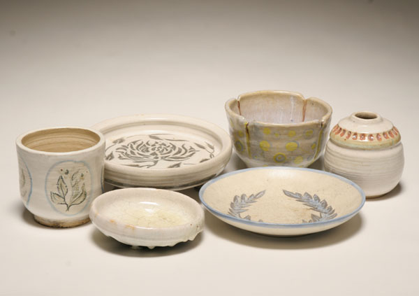 Appraisal: Six pieces of studio pottery from the Robert Lohman collection