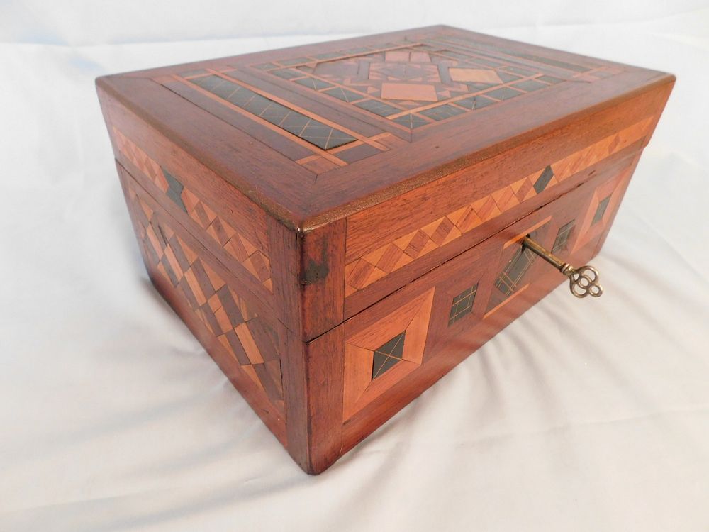 Appraisal: VICTORIAN MARQUETRY INLAID BOX Victorian marquetry inlaid wood document box