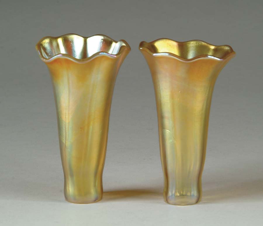 Appraisal: PAIR OF CONTEMPORARY LILY SHADES Gold Favrile-type glass vertically ribbed