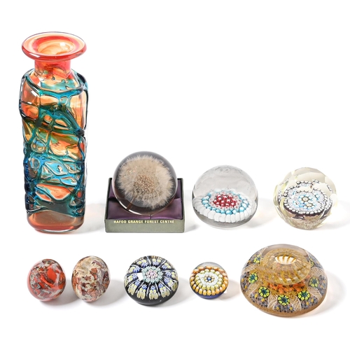 Appraisal: Four Caithness and other glass millefiori paperweights a 's trailed