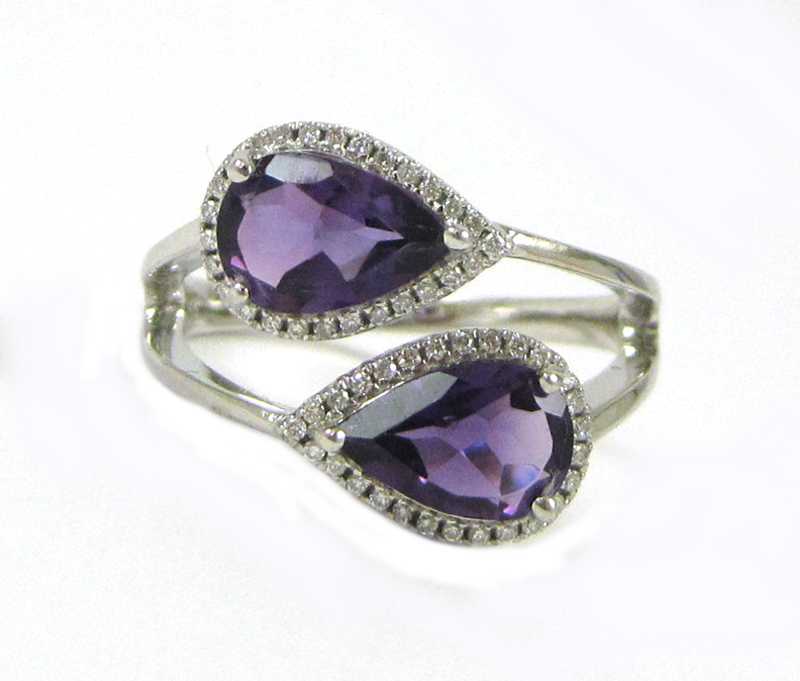 Appraisal: AMETHYST DIAMOND AND WHITE GOLD RING The k white gold