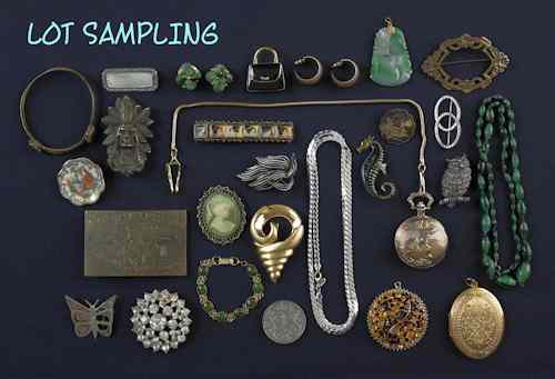 Appraisal: Costume jewelry to include necklaces bracelets brooches earrings etc together