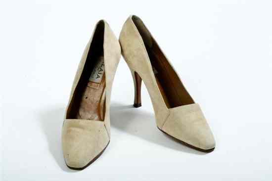 Appraisal: TWO PAIR ALA A SUEDE PUMPS s One pair in