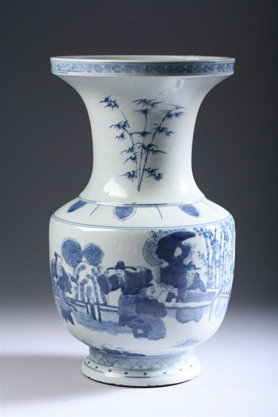 Appraisal: CHINESE BLUE AND WHITE PORCELAIN VASE th century or later