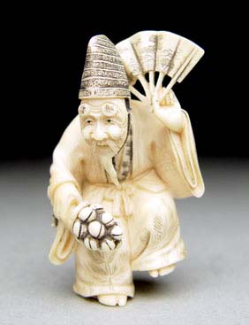 Appraisal: IVORY NETSUKE BY KEI-UN Finely detailed carved ivory netsuke with