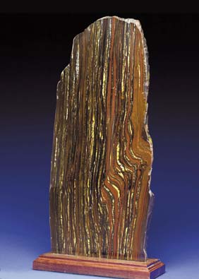 Appraisal: TIGER IRON Paleoproterozoic Western Australia This attractive section of Tiger