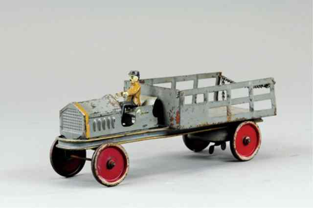 Appraisal: KINGSBURY STAKE TRUCK Pressed steel painted in grey overall red