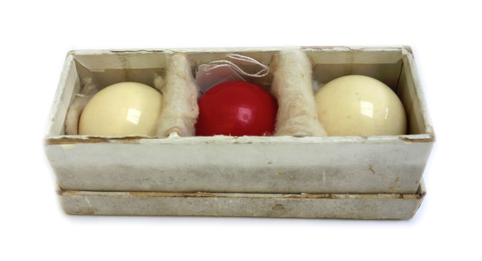 Appraisal: A set of three Burroughes Watts ivory billiard balls early