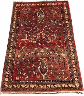 Appraisal: A Persian Lilian Rug Apprx '- x ' Thick wool