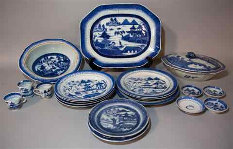 Appraisal: A COLLECTION OF BLUE AND WHITE CANTON WARE a collection