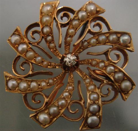 Appraisal: K YG pearl swirled starfish pin pendant with diamond center