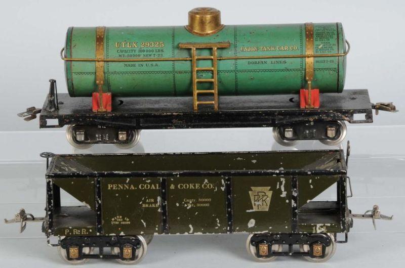 Appraisal: Lot of Standard Gauge Train Cars Description Pre-war Tinplate Includes