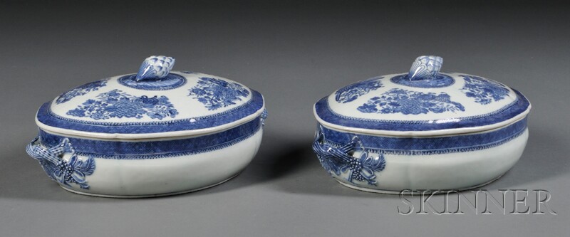 Appraisal: Pair of Blue Fitzhugh Pattern Porcelain Covered Vegetable Dishes China