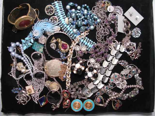 Appraisal: Tray lot of assorted costume jewelry Brands such as Trifari