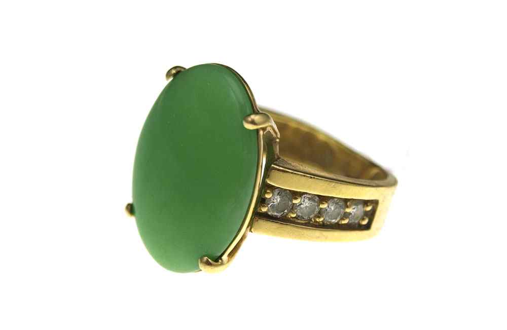 Appraisal: K GOLD JADEITE DIAMOND RING K jadeite and diamond ring