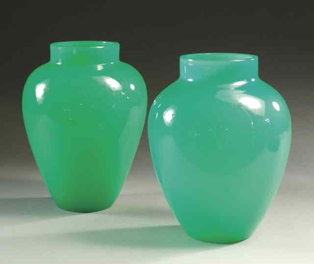 Appraisal: PAIR STEUBEN JADE GREEN ART GLASS VASES of jar form