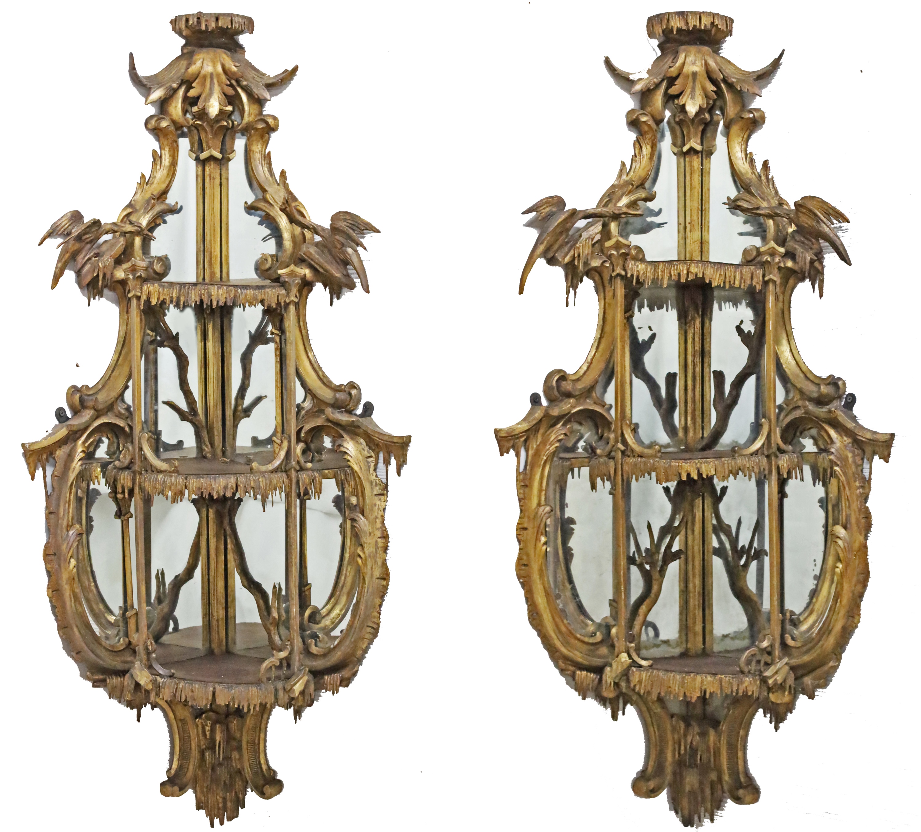 Appraisal: PR OF EARLY TH C ENGLISH MIRRORED CORNER SHELVES Pair