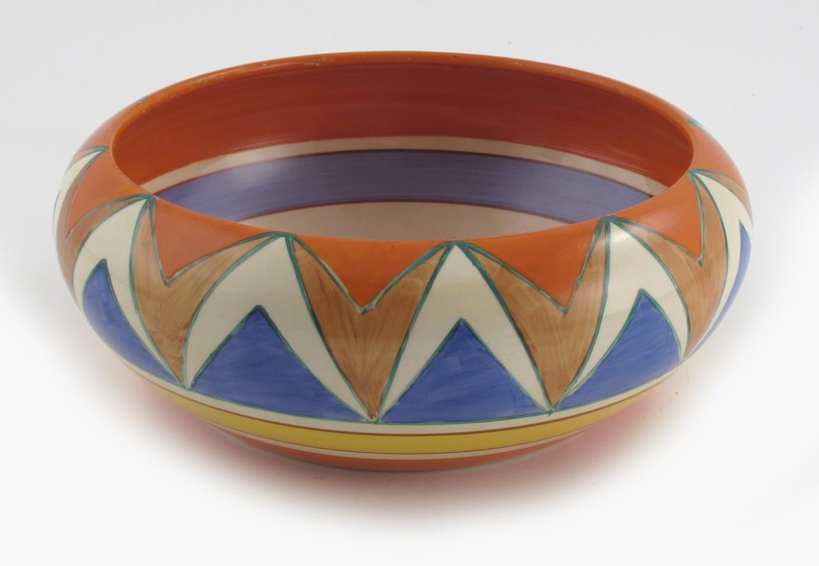 Appraisal: Original Bizarre a Clarice Cliff Hiawatha bowl