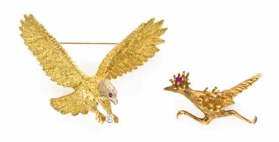 Appraisal: A Group of Yellow Gold Bird Pins consisting of an