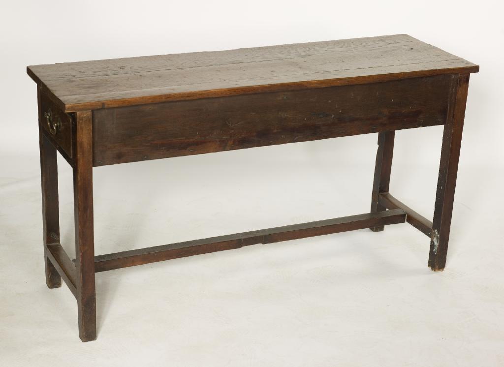 Appraisal: th CENTURY OAK SIDE TABLE with plank top fitted with