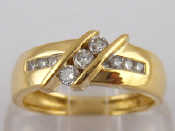 Appraisal: A yellow metal tests carat gold diamond ring estimated total