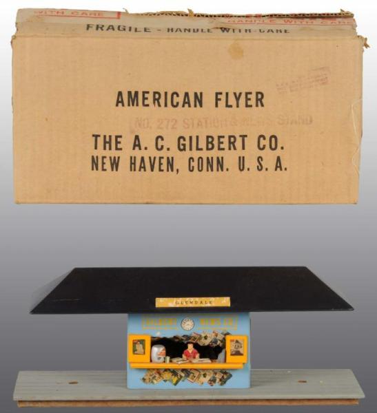 Appraisal: American Flyer No Station Newsstand Description Post-war S-gauge Station is