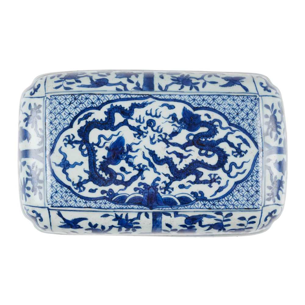 Appraisal: BLUE AND WHITE 'DRAGON' COVER POSSIBLY MING DYNASTY WANLI PERIOD