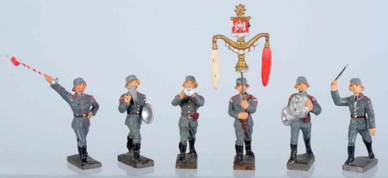 Appraisal: Lineol cm Luftwaffe Band Figures Includes six different figures as