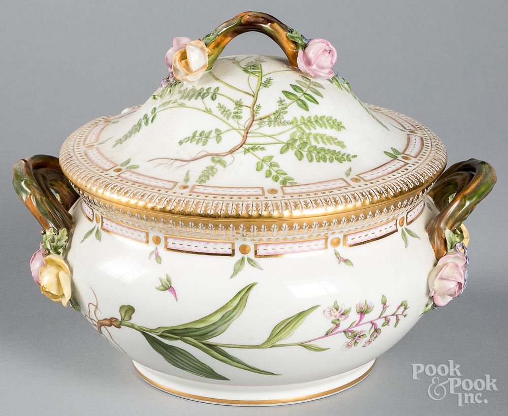 Appraisal: Royal Copenhagen Flora Danica porcelain tureen Royal Copenhagen Flora Danica