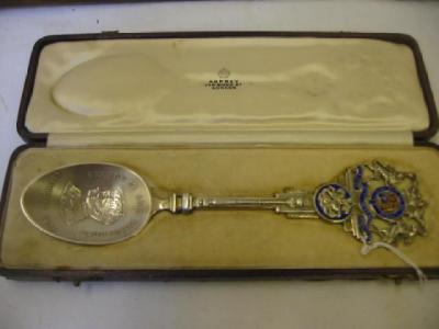 Appraisal: A PRESENTATION SPOON to commemorate the Coronation of George VI